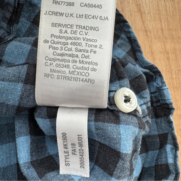 JCrew Mock Neck Long Sleeve Button Up Shirt Blue Black Plaid Slim Fit Stretch - Picture 8 of 8